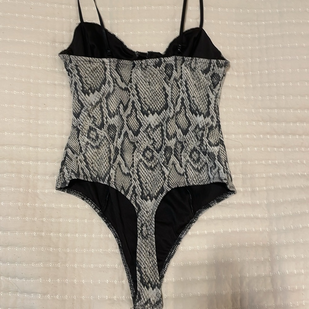 AFRM bodysuit - Picture 2 of 2